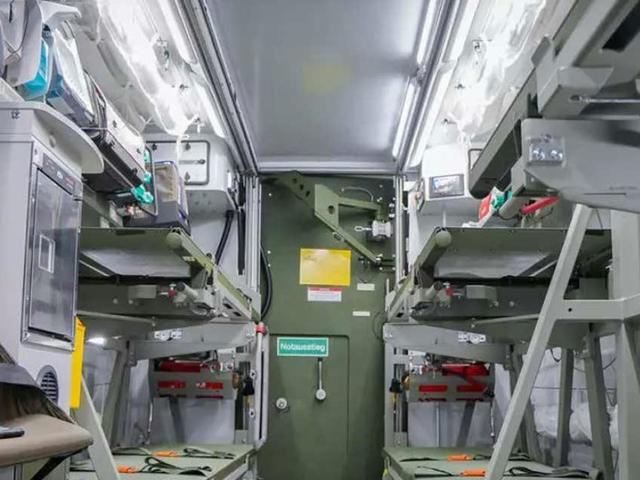 Headband transport container