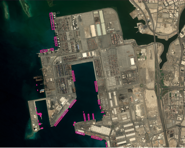 Satellite imagery treated by i4D to identify boats Satellite imagery treated by i4D to identify boats
